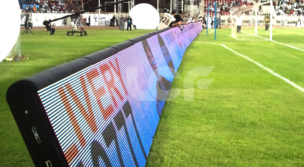 乌克兰体育场2.jpg 乌克兰体育场2.jpg